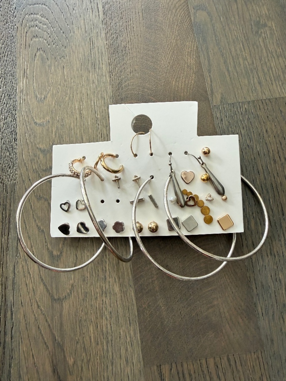 Mixed Fashion Earrings Lot – Hoops, Studs, Hearts, Crosses & More